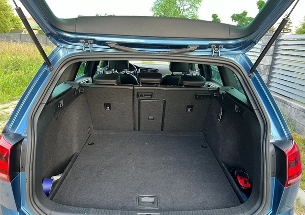 Volkswagen Golf cena 56900 przebieg: 219000, rok produkcji 2015 z Warszawa małe 277